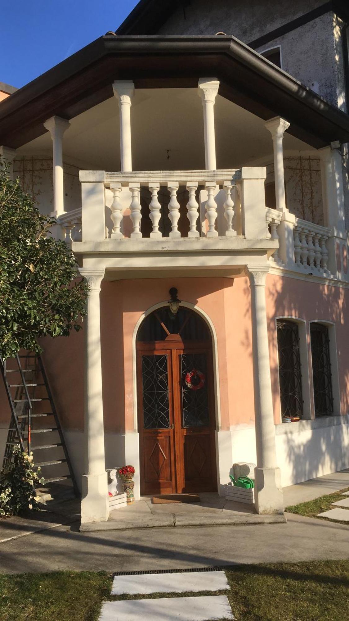 كانيفا B&B Ernestine Family Home المظهر الخارجي الصورة